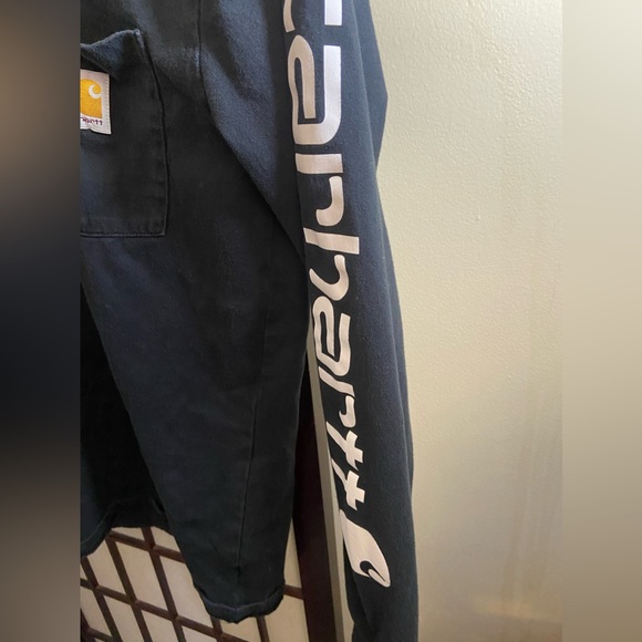Carhartt black long sleeve spell out on sleeve. No letter cracking. Kids size L - Picture 3 of 5